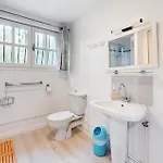 4 Bedroom Stunning Home In Saint-Georges-De-Didon Holiday home