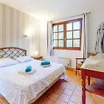 4 Bedroom Stunning Home In Saint-Georges-De-Didon *