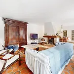 Holiday home 4 Bedroom Stunning Home In Saint-Georges-De-Didon