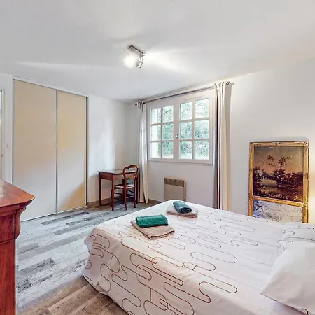 Ferienhaus 4 Bedroom In Saint-georges-de-didon Saint-Georges-de-Didonne