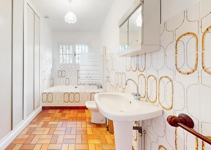 Semesterbostad Front In Saint-georges-de-didon *