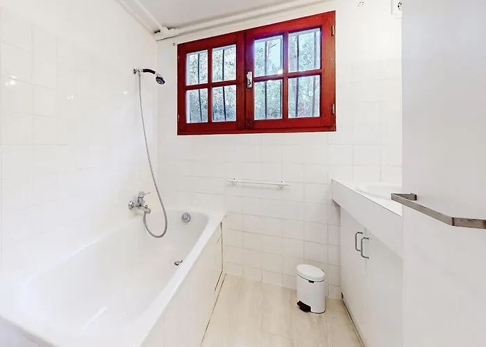 Front In Saint-georges-de-didon Semesterbostad Saint-Georges-de-Didonne