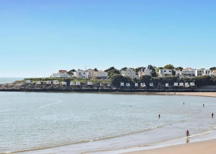 Semesterbostad Front In Saint-georges-de-didon Saint-Georges-de-Didonne